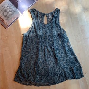 Mudd Grey Flowy Lace Tank Top